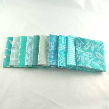Aqua/Teal Grab Bag 5 Fat Quarter Bundle