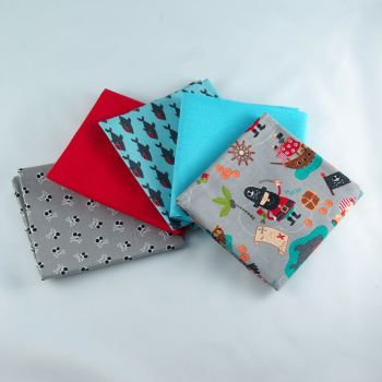 Blackbeards Pirates Fat Quarter Bundle